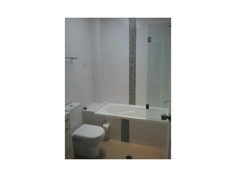 16E/216 Box Road, Miranda NSW 2228