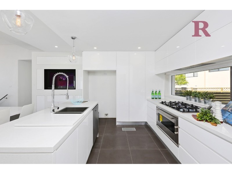 31 North East Crescent, Lilli Pilli NSW 2229