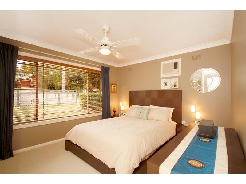 85 Thurlgona Avenue, Engadine NSW 2233