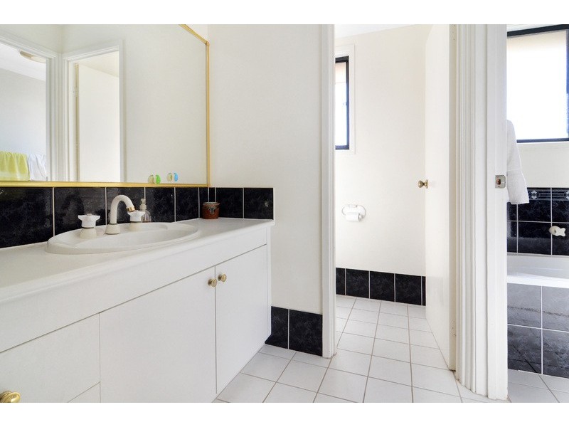 26A Crammond Boulevard, Caringbah NSW 2229