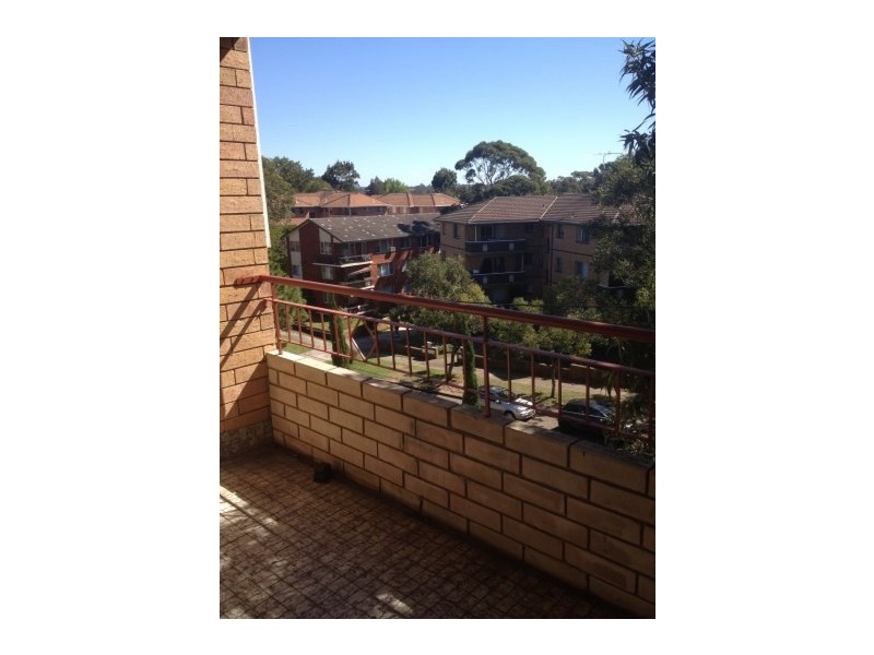 11/2-4 Curtis Street, Caringbah NSW 2229