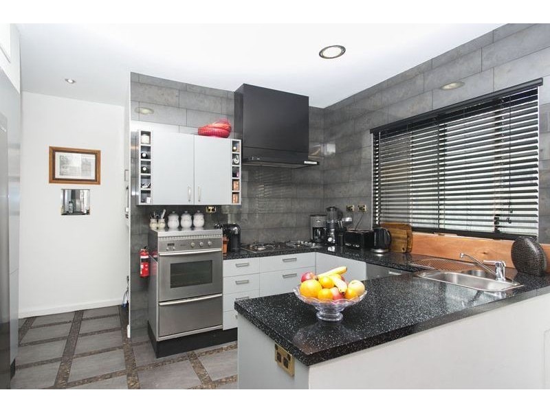 118 Linden Street, Sutherland NSW 2232