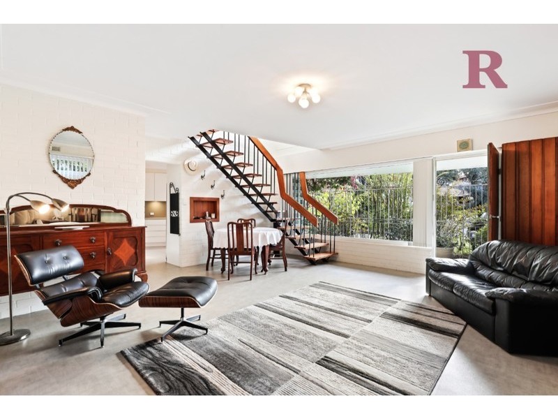 27 Robin Place, Caringbah NSW 2229