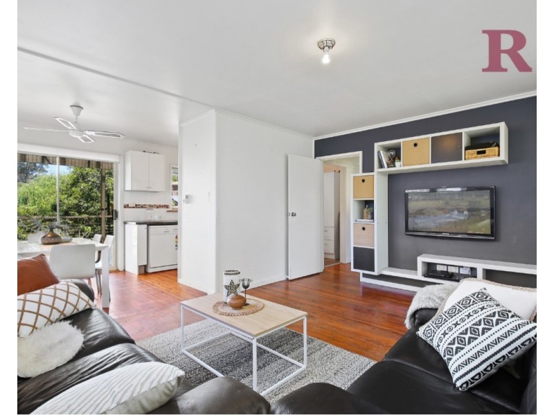 2 Loretta Avenue, Como NSW 2226