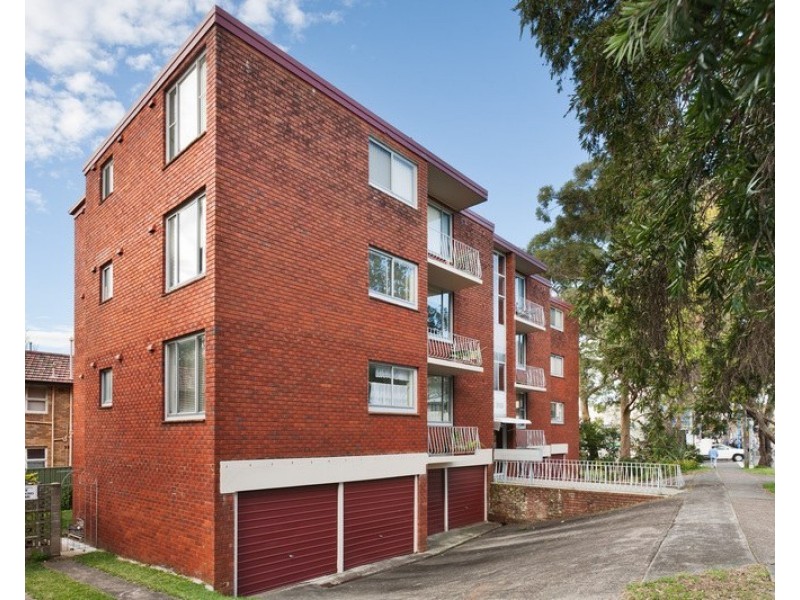 8/175 Willarong Road, Caringbah NSW 2229