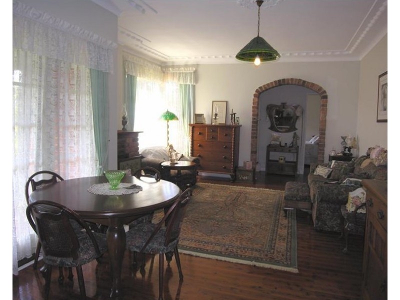 43 Carrington Avenue, Caringbah NSW 2229