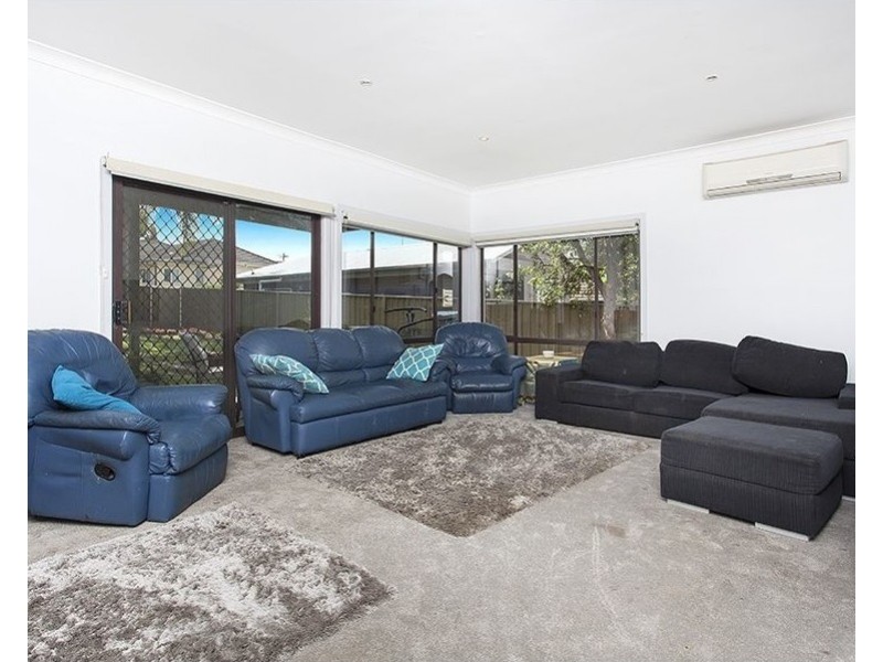 253 Taren Point Road, Caringbah NSW 2229