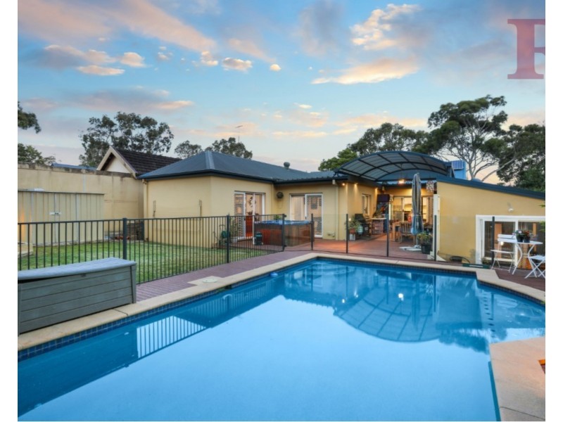 29 Kirrawee Avenue, Kirrawee NSW 2232