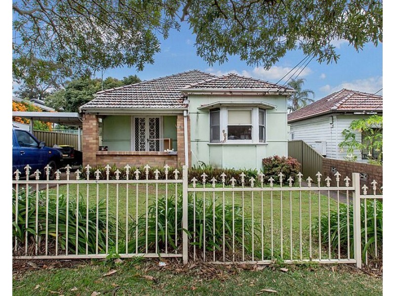 313 Taren Point Road, Caringbah NSW 2229