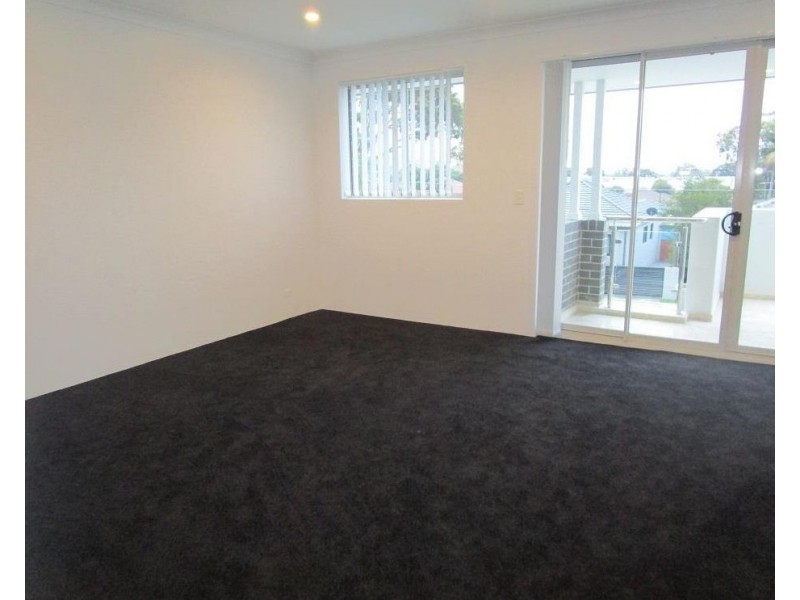 10b Booyong Avenue, Caringbah NSW 2229