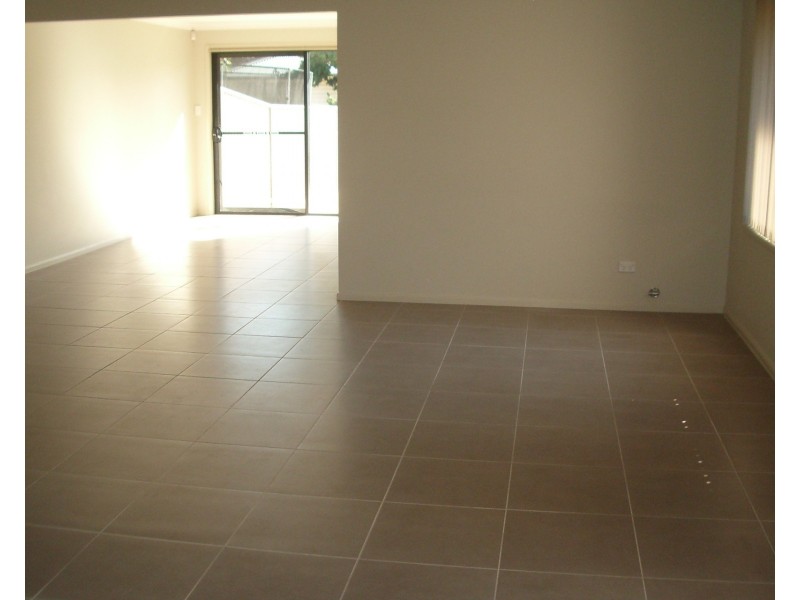 3B Woodfield Boulevard, Caringbah NSW 2229