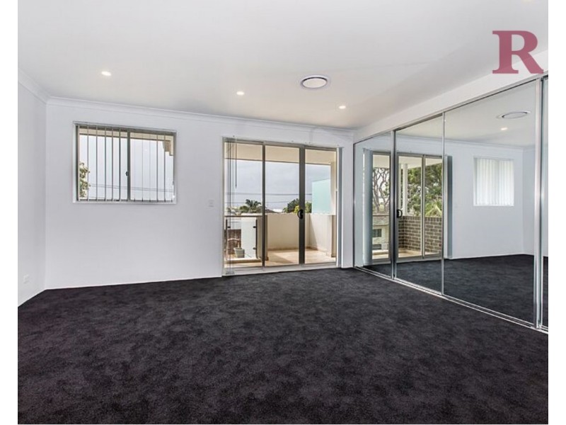 10b Booyong Avenue, Caringbah NSW 2229