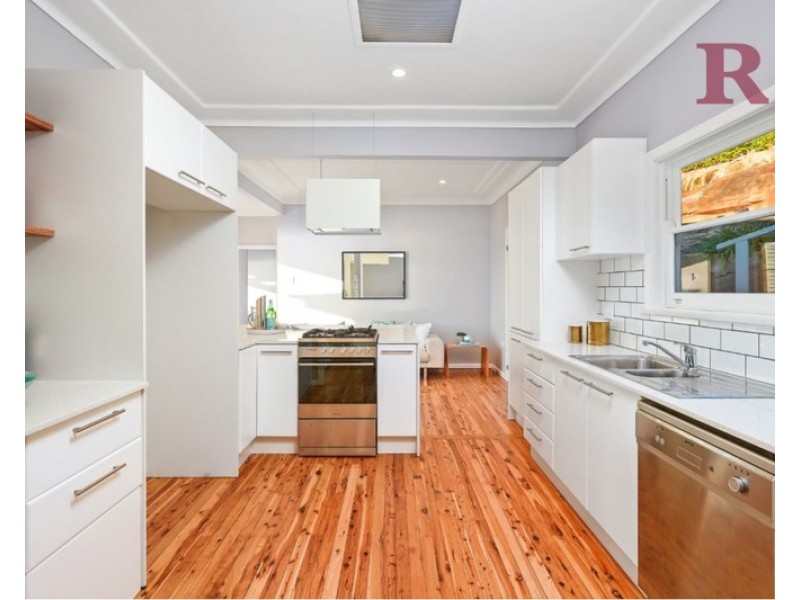 32 Immarna Avenue, Lilli Pilli NSW 2229