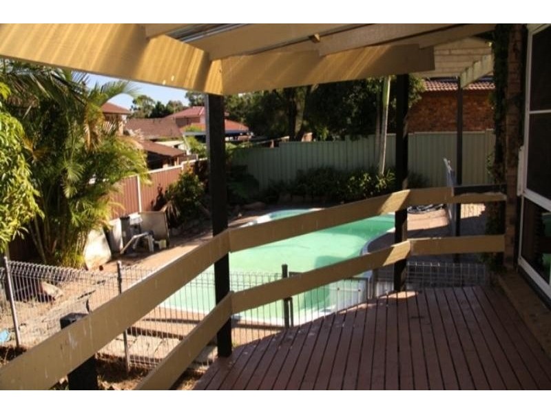 15 Gathrey Crescent, Kings Langley NSW 2147