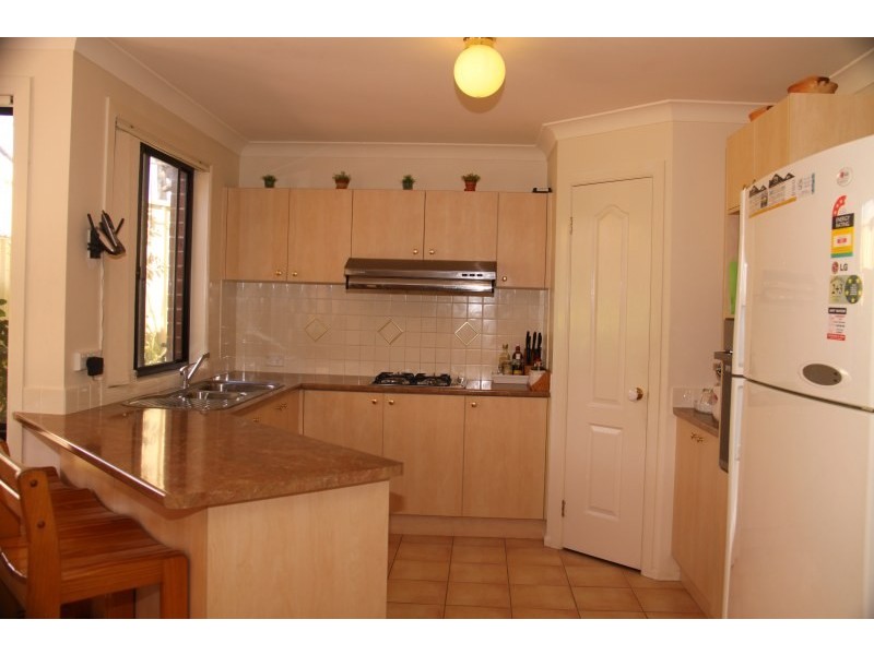 8 Laurina Way, Glenwood NSW 2768