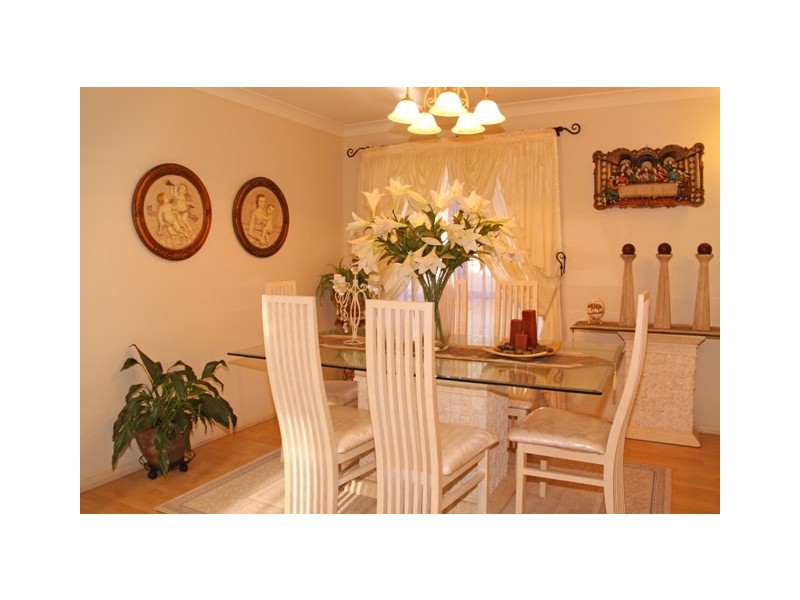 28 Oakleaf Avenue, Glenwood NSW 2768