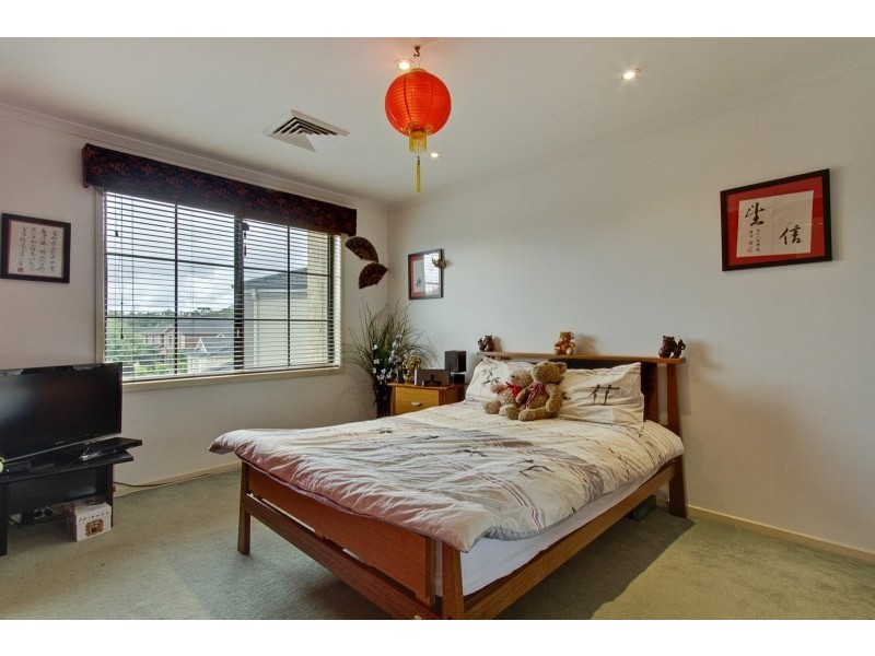 18 Active Place, Beaumont Hills NSW 2155