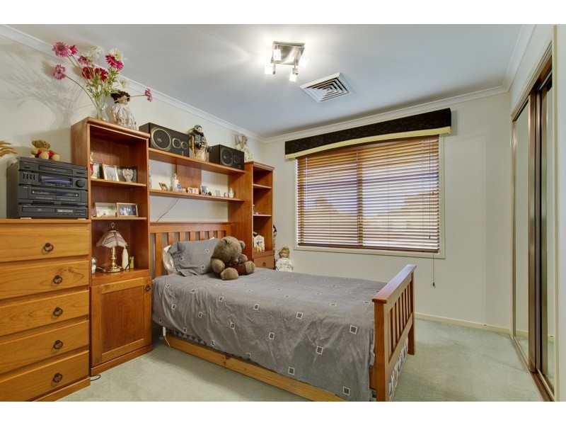 18 Active Place, Beaumont Hills NSW 2155