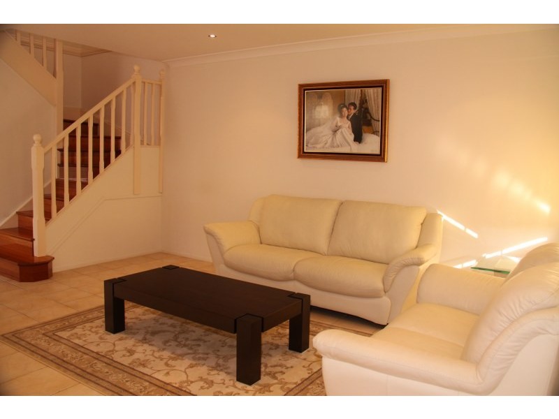 21 Sharrock Avenue, Glenwood NSW 2768