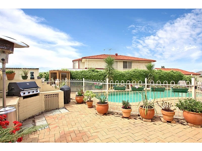 10 Gooseberry Place, Glenwood NSW 2768