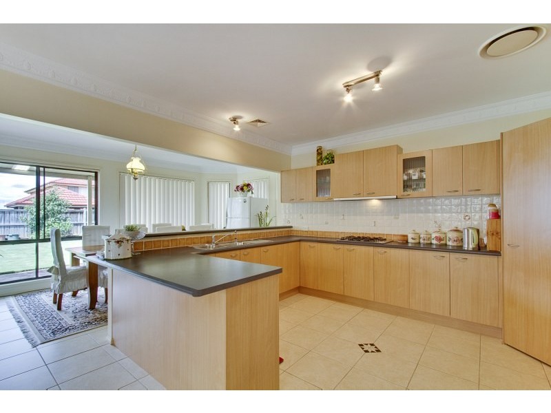 4 Highclaire Place, Glenwood NSW 2768