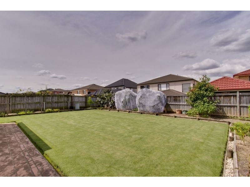 4 Highclaire Place, Glenwood NSW 2768