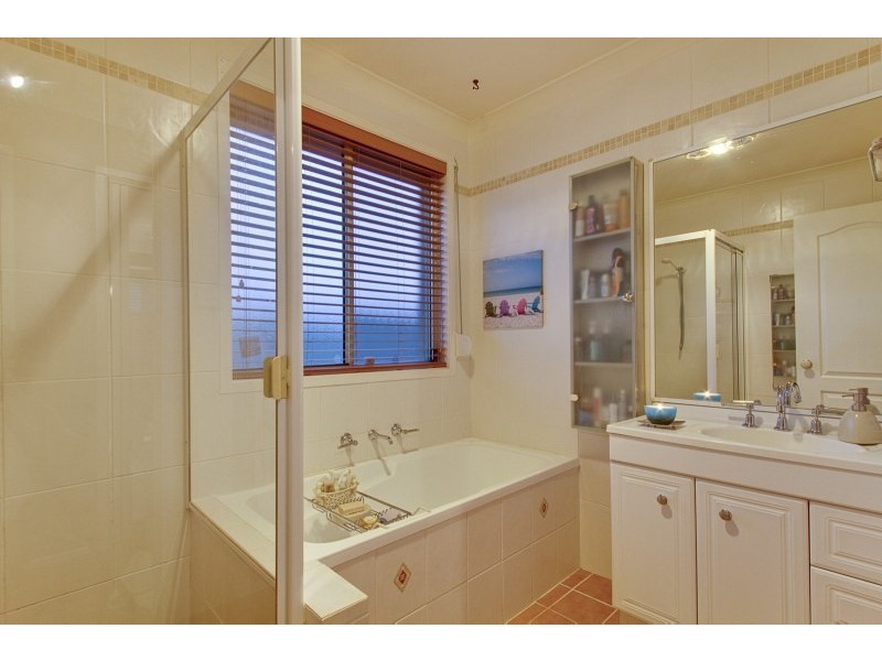 6 Swansea Court, Glenwood NSW 2768