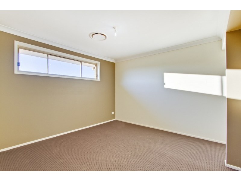 4 Thornbury Circuit, Stanhope Gardens NSW 2768