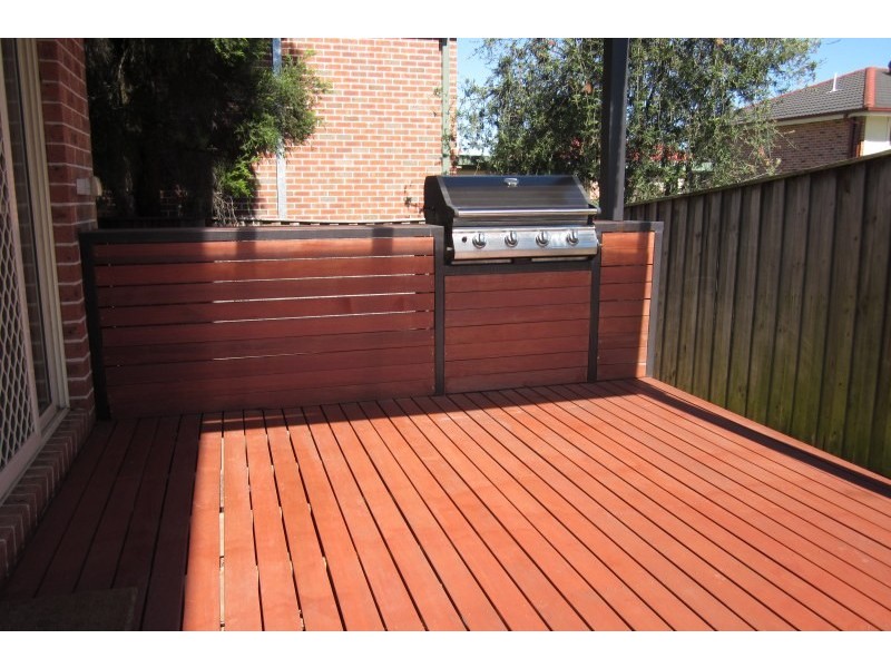 Unit 2/46 Hillcrest Road, Quakers Hill NSW 2763