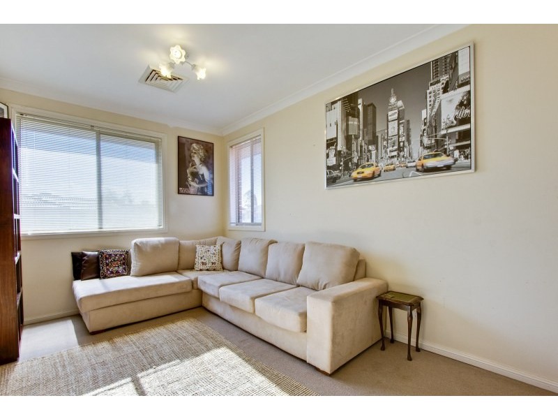 16 Rufus Avenue, Glenwood NSW 2768