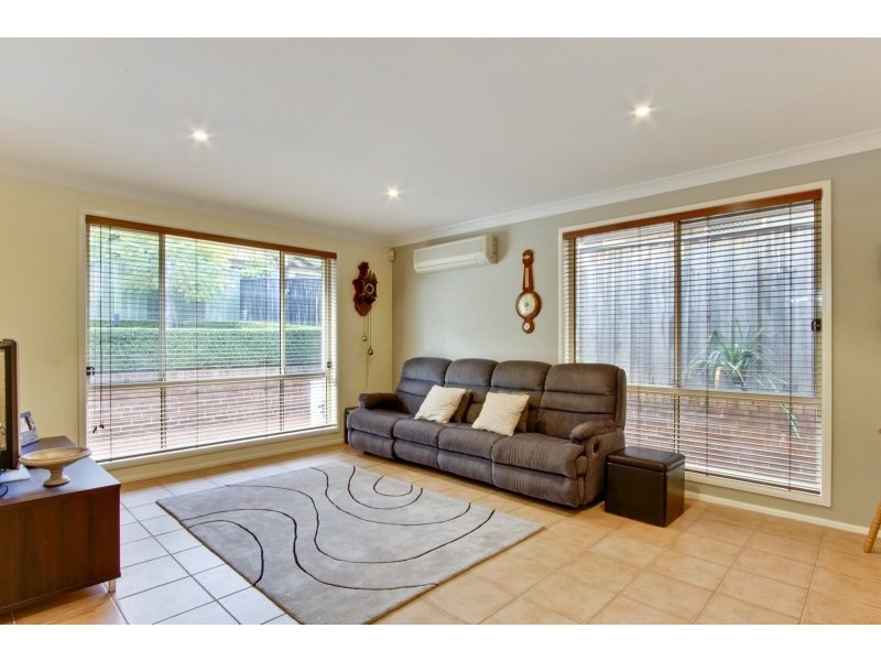 7 Edwin Place, Glenwood NSW 2768