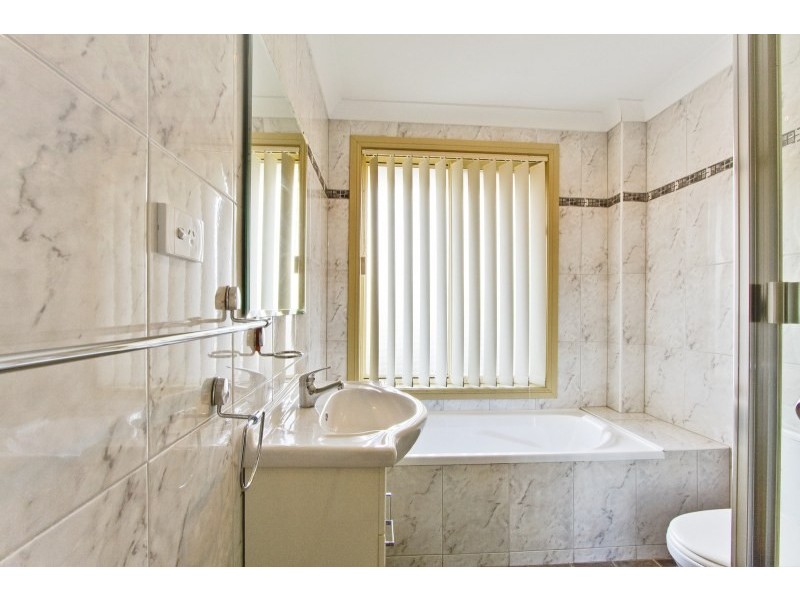 40A Tungarra Road, Girraween NSW 2145