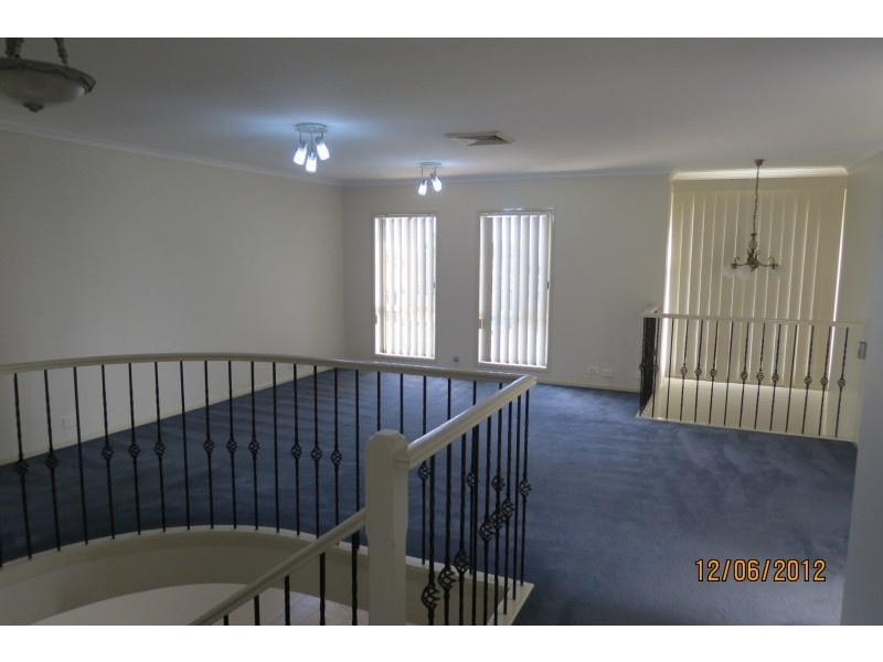 14 Wakely Avenue, Quakers Hill NSW 2763