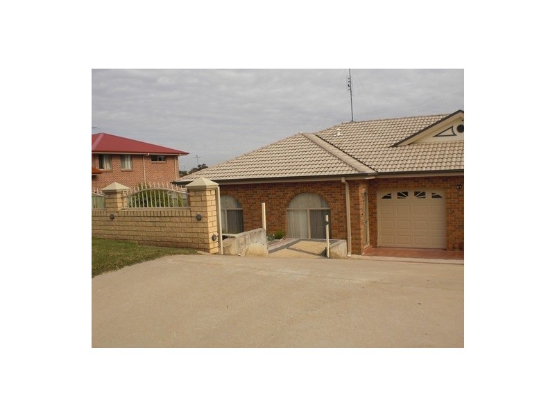 81 Bingara Circuit, Baulkham Hills NSW 2153