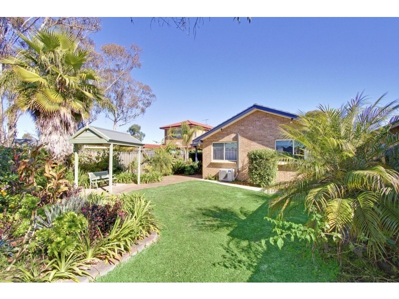 8 Taro Place, Quakers Hill NSW 2763