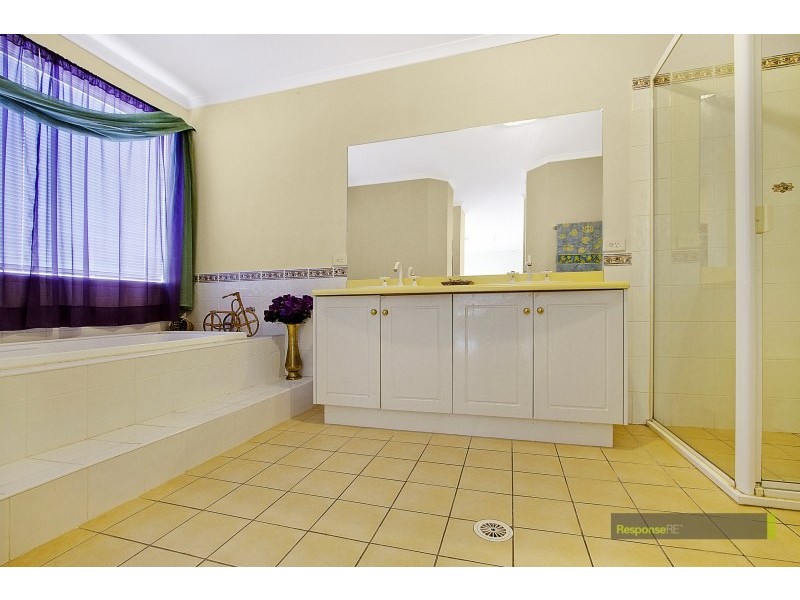 7 Peak Street, Glenwood NSW 2768