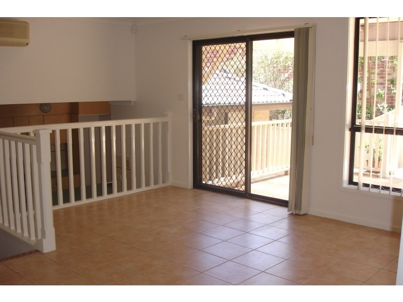 12 Emmanuel Terrace, Glenwood NSW 2768