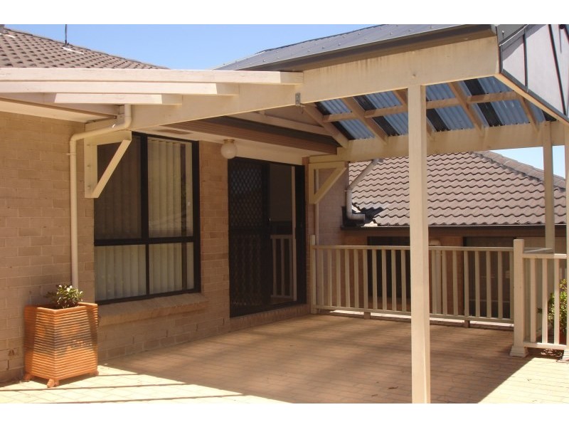 12 Emmanuel Terrace, Glenwood NSW 2768