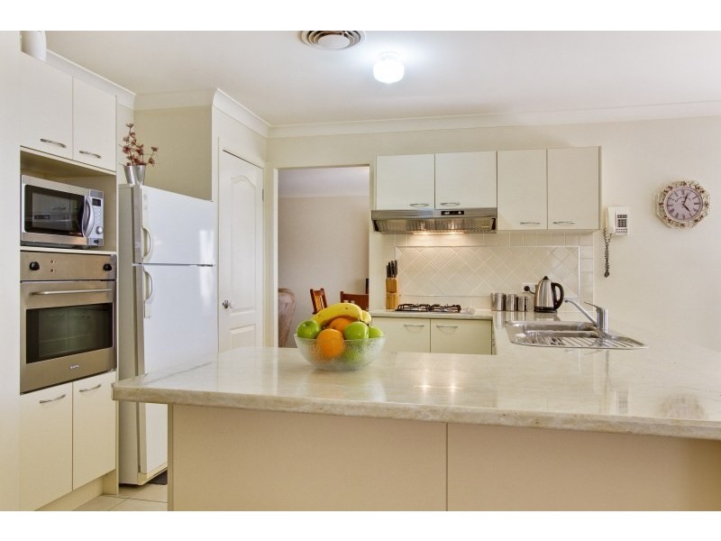 6 Raywood Court, Glenwood NSW 2768