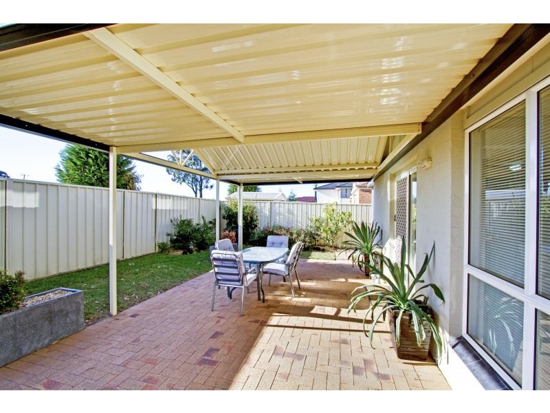 6 Raywood Court, Glenwood NSW 2768