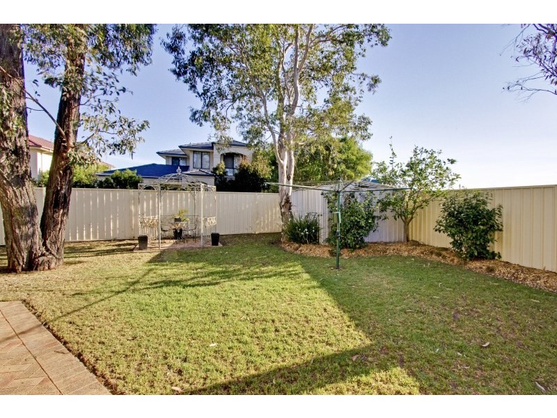 6 Raywood Court, Glenwood NSW 2768