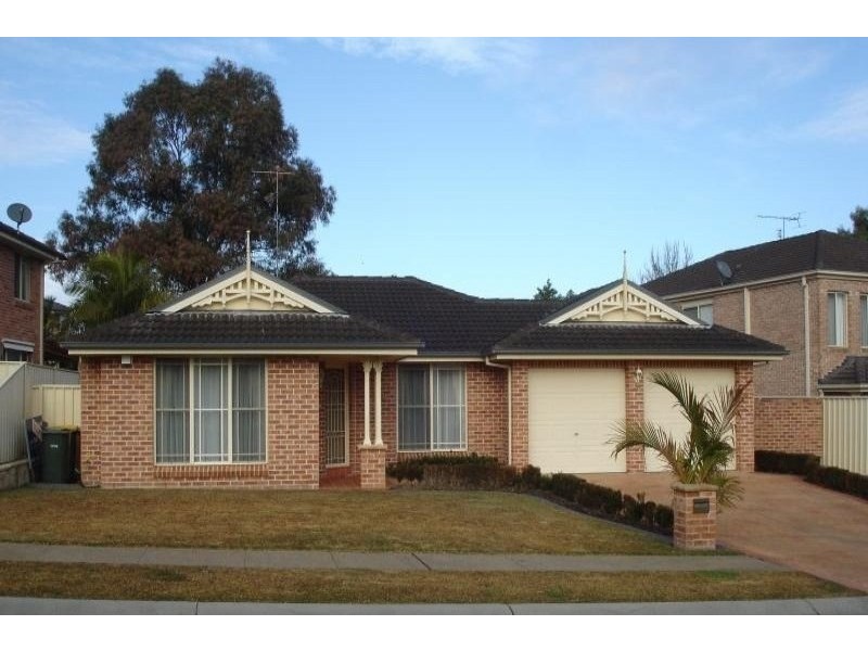 10 Hungerford Drive, Glenwood NSW 2768