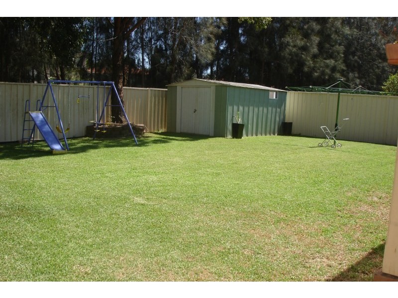 17 Goddard Crescent, Quakers Hill NSW 2763