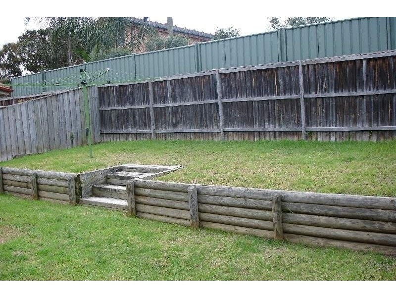 4 Wendy Place, Glenwood NSW 2768