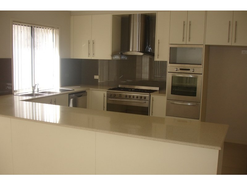 21 Vanessa Court, Glenwood NSW 2768