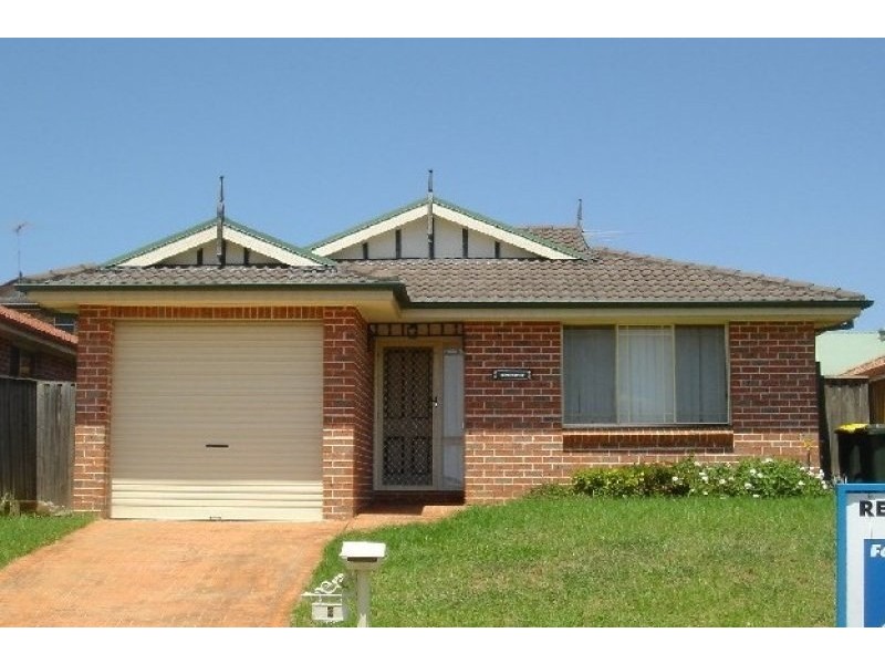 4 Wendy Place, Glenwood NSW 2768