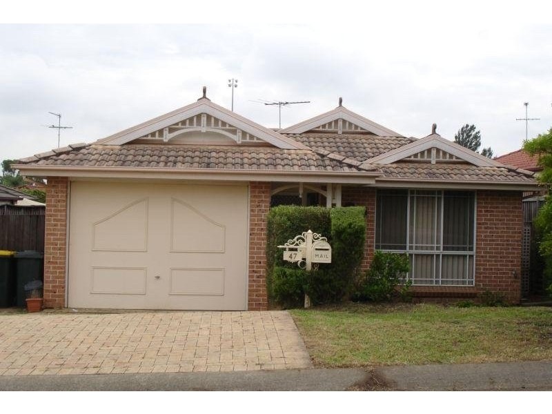 47 Thompson Crescent, Glenwood NSW 2768