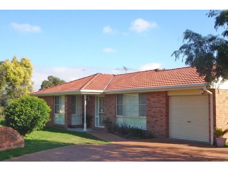 7 Staff Avenue, Glenwood NSW 2768