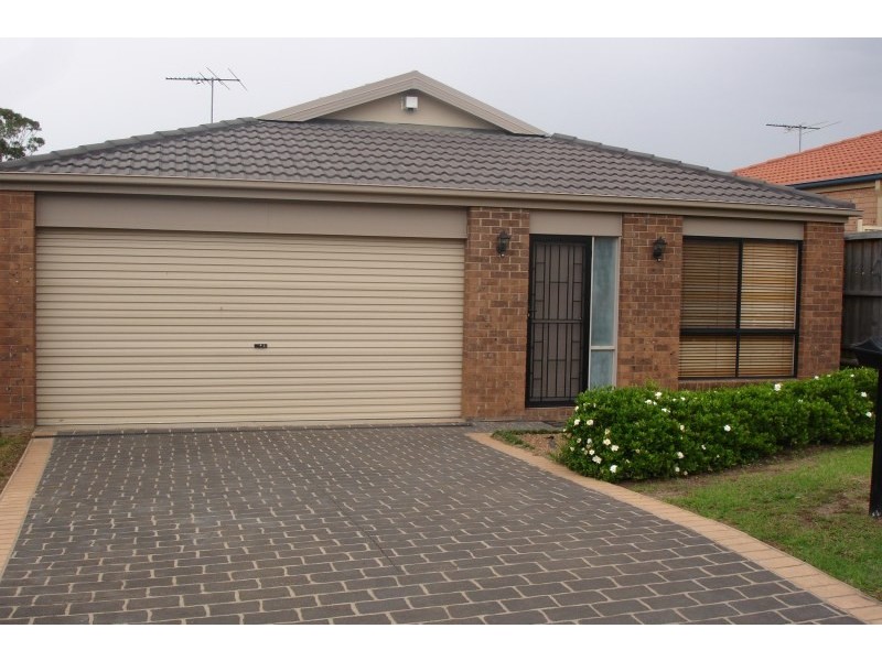 19 Matlock Place, Glenwood NSW 2768