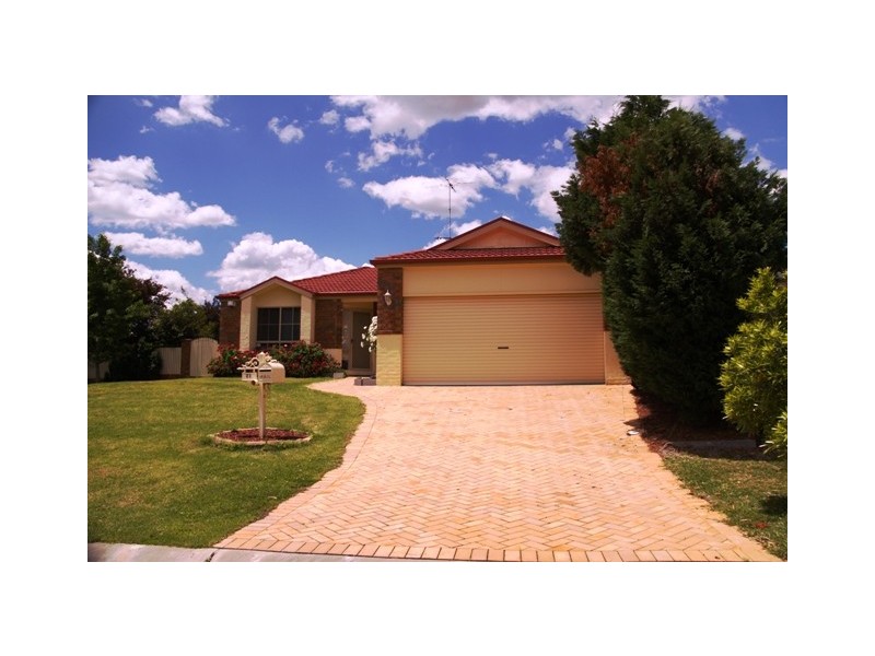 23 Yancannia Terrace, Glenwood NSW 2768